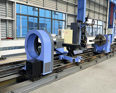 八軸聯動相貫線全自動切割設備