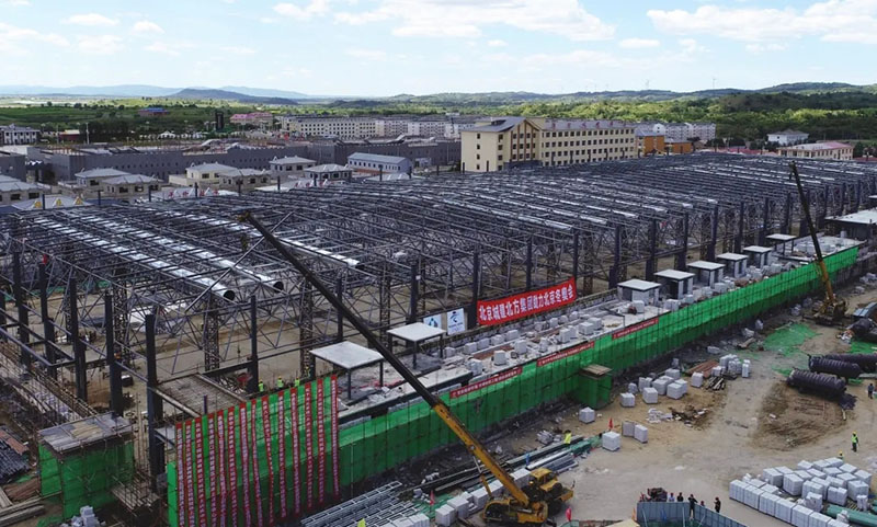 塞罕壩上的冬奧冰上項(xiàng)目訓(xùn)練中心 塞罕壩上的冬奧冰上項(xiàng)目訓(xùn)練中心