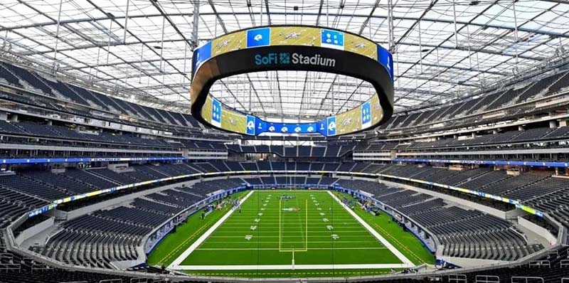 別具一格的 SoFi 體育場(chǎng)