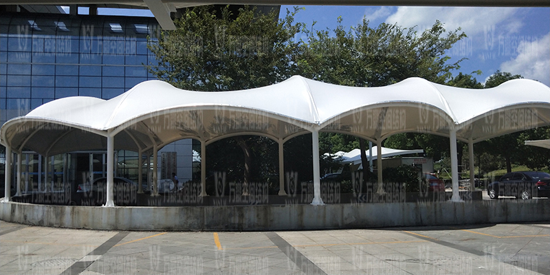 膜結(jié)構(gòu)停車棚的安裝工藝是怎樣的？膜結(jié)構(gòu)車棚安裝步驟有哪些？