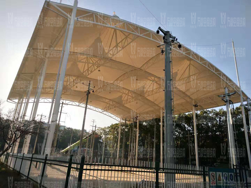 張拉膜結構廠家哪家好？該如何選擇張拉膜結構廠家？