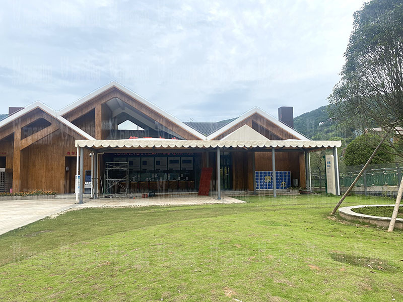 樂清鐵定溜溜樂園商業街蜂窩狀ETFE膜結構工程鋼結構已全部完成