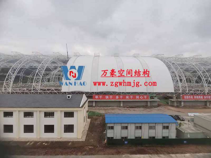 四川高興煤炭儲備基地建設(shè)項(xiàng)目膜結(jié)構(gòu)安裝中 四川高興煤炭儲備基地建設(shè)項(xiàng)目膜結(jié)構(gòu)安裝中