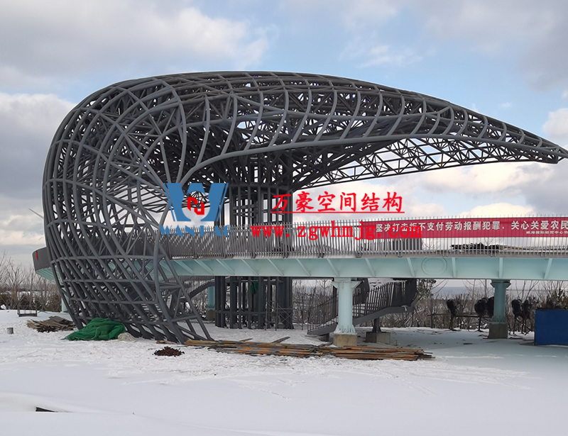 什么是異形鋼結構？復雜空間異形鋼結構該如何選擇廠家？