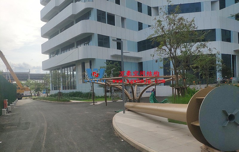 中國(guó)東盟特色商品匯聚中心膜鋼構(gòu)工程開(kāi)始施工