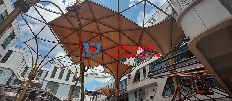 中國東盟特色商品匯聚中心膜鋼構工程完工