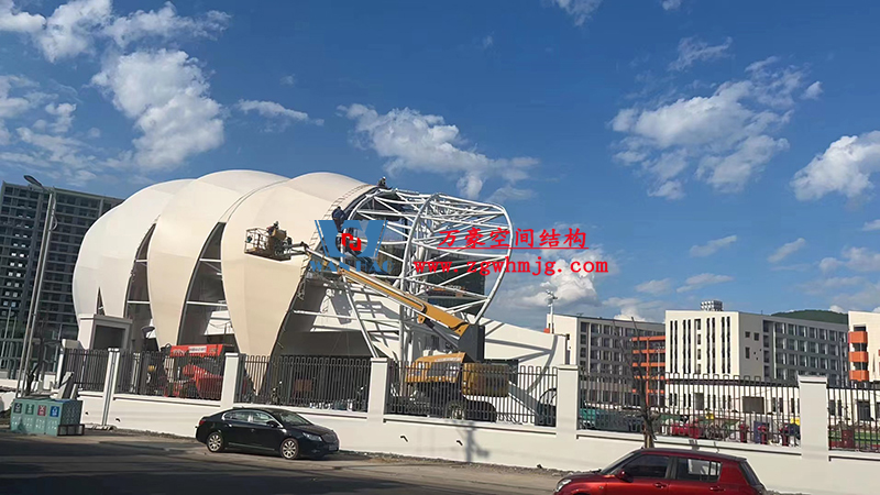 龍泉市體育場(chǎng)鋼膜結(jié)構(gòu)工程完工 龍泉市體育場(chǎng)鋼膜結(jié)構(gòu)工程完工