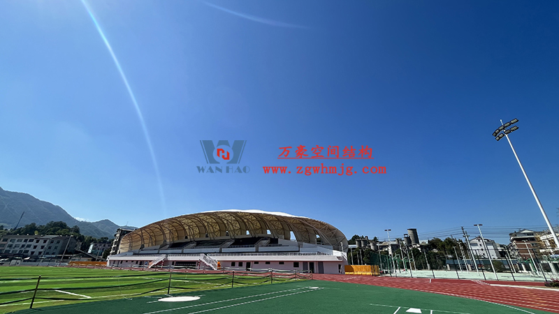 龍泉市體育場(chǎng)鋼膜結(jié)構(gòu)工程完工 龍泉市體育場(chǎng)鋼膜結(jié)構(gòu)工程完工