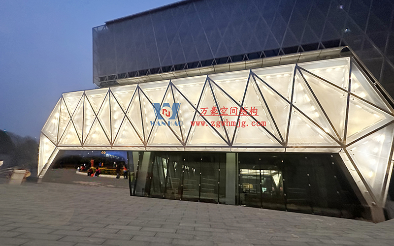 ETFE膜結構的光線控制 ETFE膜結構的光線控制