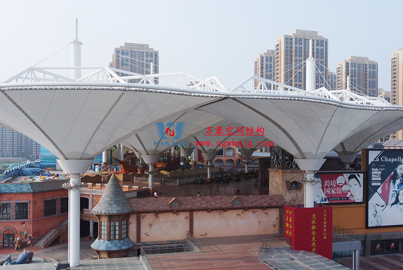 膜結(jié)構(gòu)工程抗風能力強不強 膜結(jié)構(gòu)工程抗風能力強不強