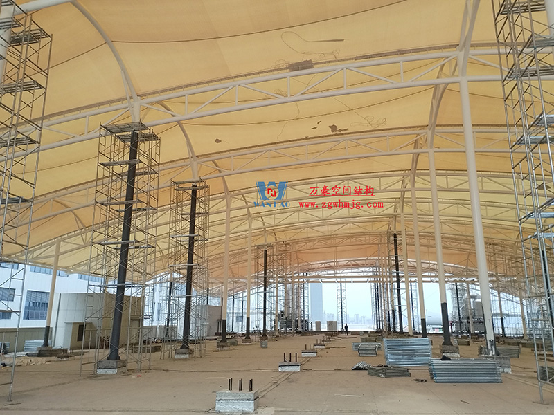 浙江真愛毯業科技有限公司廠房三屋面膜結構工程完工大吉! 浙江真愛毯業科技有限公司廠房三屋面膜結構工程完工大吉!