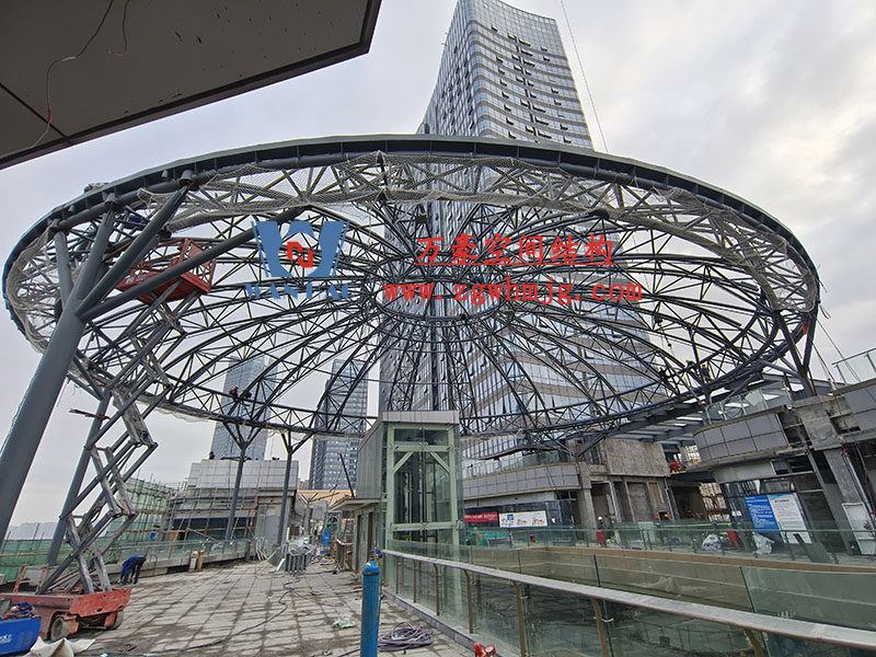 南充萬達商業街區蓋頂天幕空間鋼結構