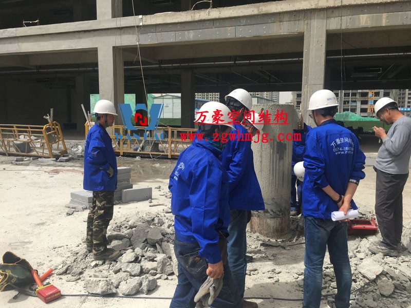 山東聊城萬達小鎮七彩祥云索膜結構項目