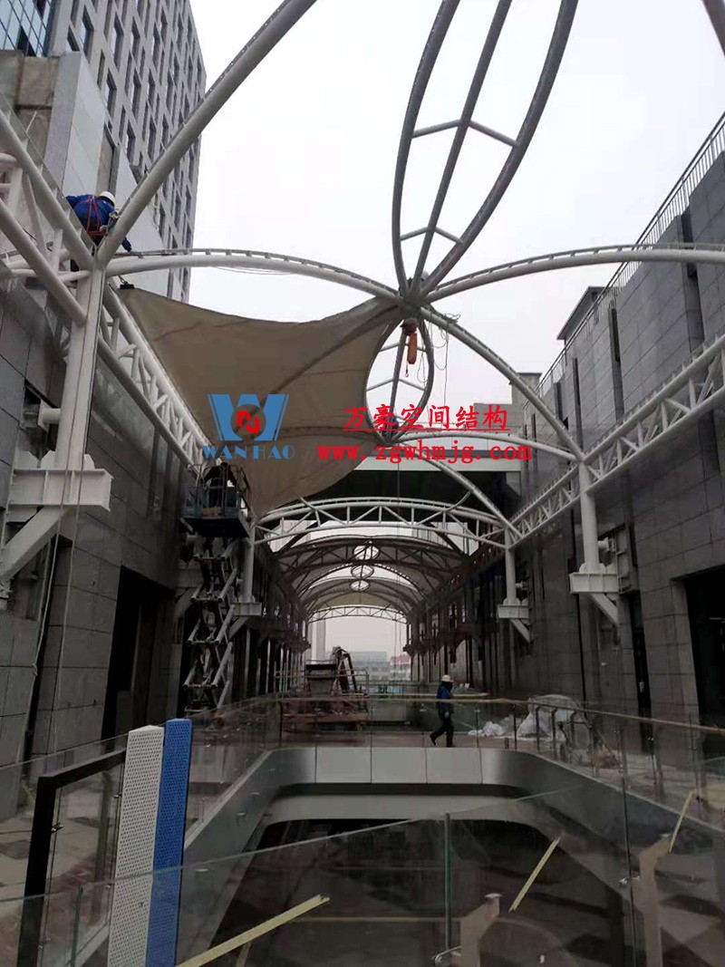 新泰卓越·財富廣場膜結構項目