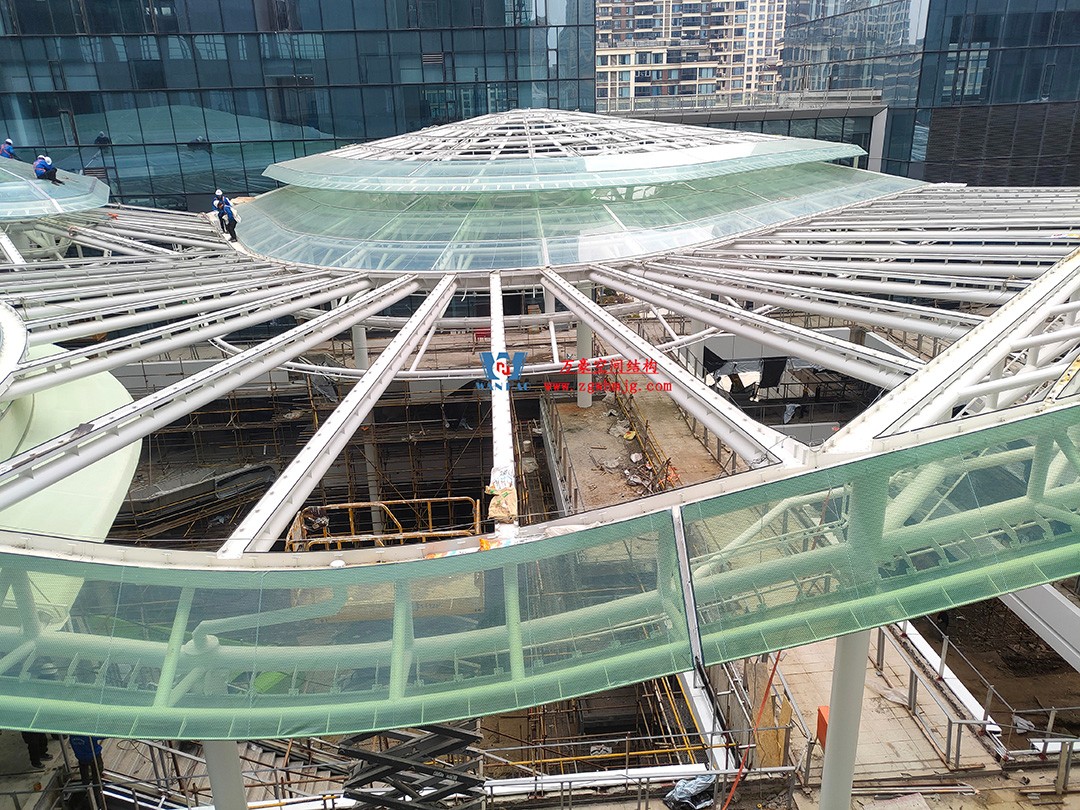 博多森谷項目中庭鋼膜結構工程 博多森谷項目中庭鋼膜結構工程