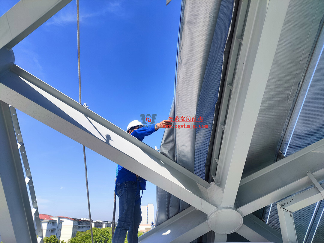 上海工程技術大學松江校區風雨操場ETFE膜結構項目 上海工程技術大學松江校區風雨操場ETFE膜結構項目