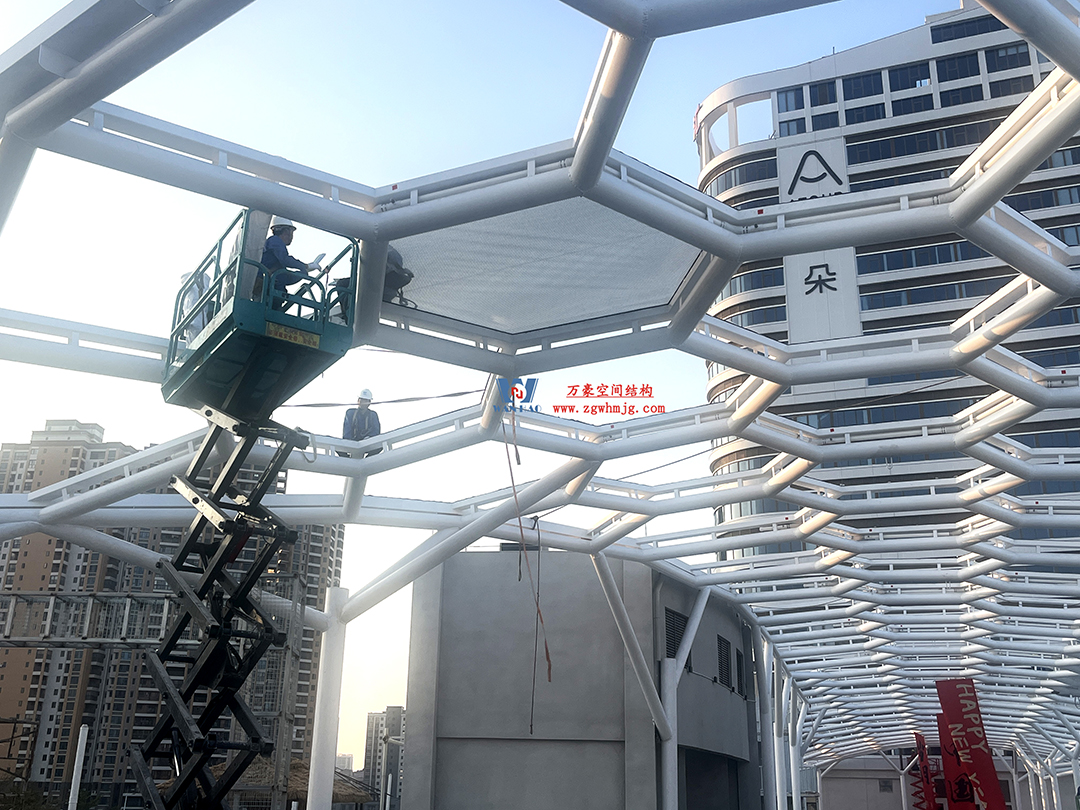 奮進!每一天丨加速!加速!直擊項目施工現場→ 奮進!每一天丨加速!加速!直擊項目施工現場→