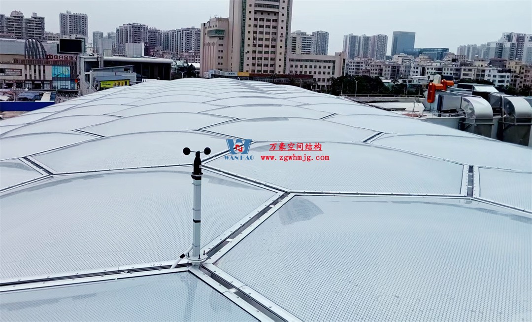 茂名總匯天街ETFE氣枕商業天幕,打造光影藝術“場景” 茂名總匯天街ETFE氣枕商業天幕,打造光影藝術“場景”