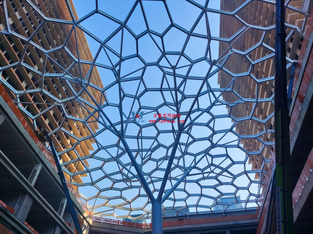 科幻巨幕降臨安吉!湖州安吉鋼結構天幕重塑城市天際線 科幻巨幕降臨安吉!湖州安吉鋼結構天幕重塑城市天際線