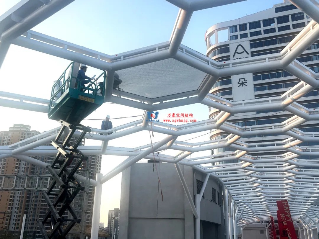 廣州茂名總匯天街商業街ETFE膜結構