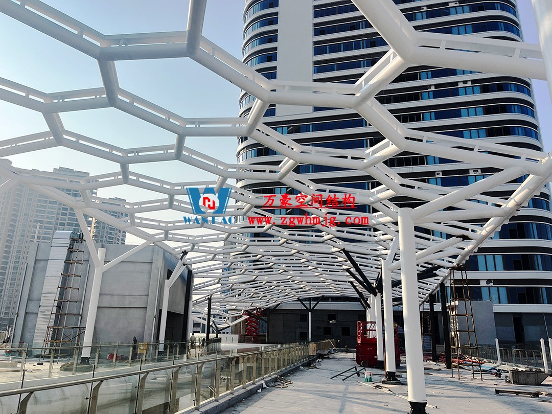 廣州茂名總匯天街商業街鋼結構工程
