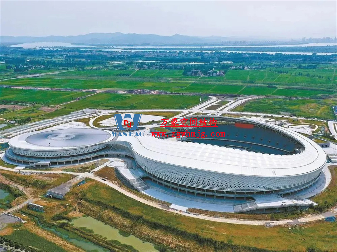 膜結構體育場屋面安裝全解析:從技術要點到經典案例 膜結構體育場屋面安裝全解析:從技術要點到經典案例