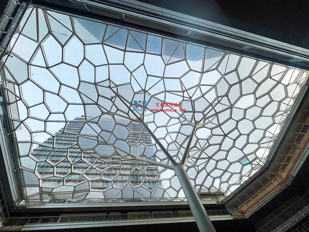 安吉云安里ETFE氣枕商業(yè)天幕圓滿完工