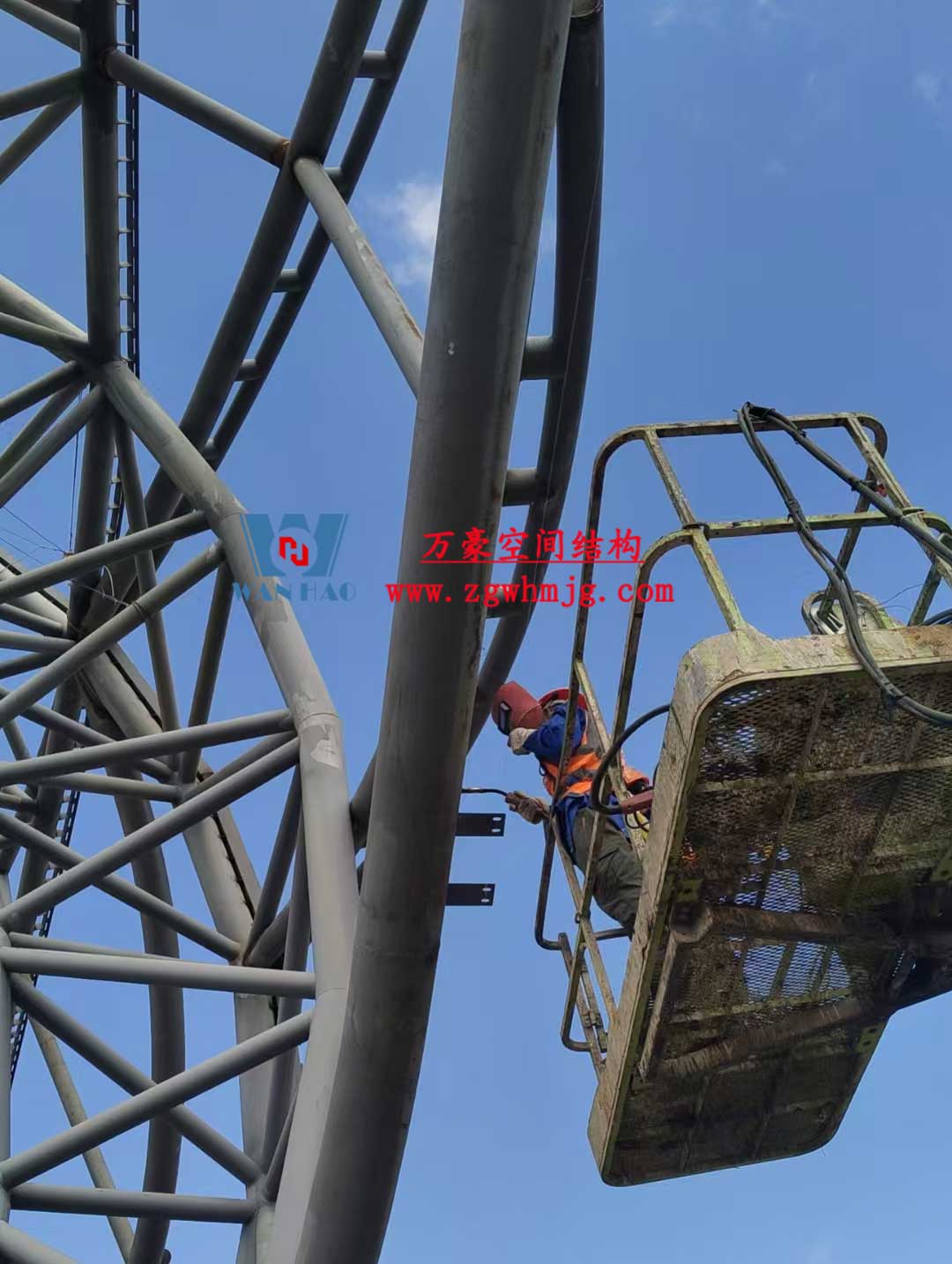 瑞麗國際文體中心建設項目體育場鋼結構工程 瑞麗國際文體中心建設項目體育場鋼結構工程