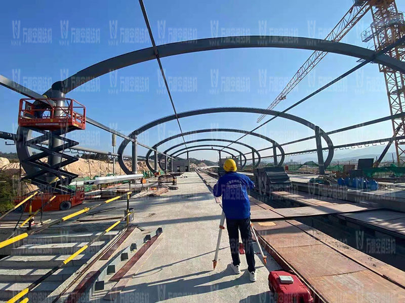 清遠磁懸浮項目蓮湖車站鋼-膜結(jié)構(gòu)工程鋼結(jié)構(gòu)接近尾聲