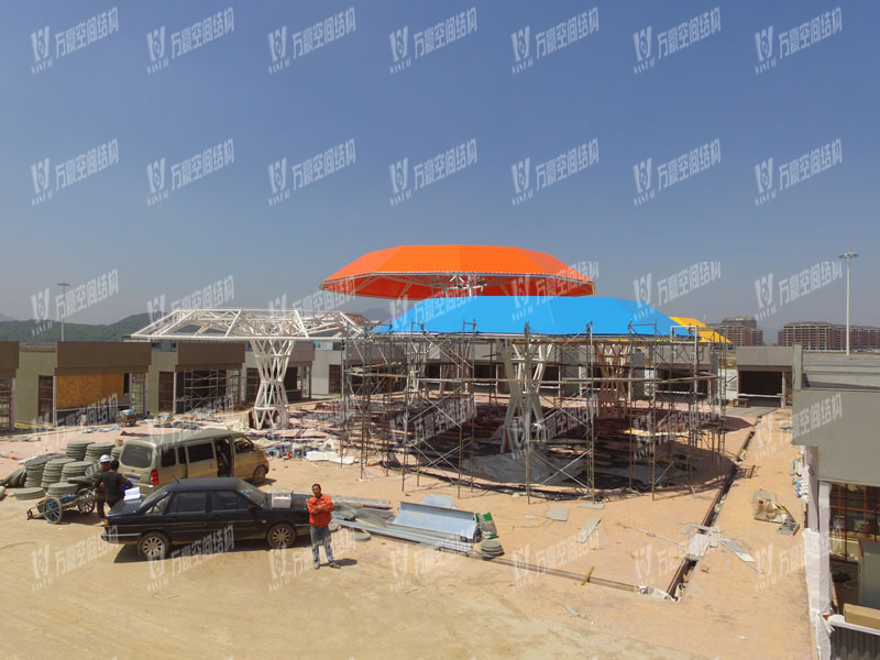 海闊天空水世界膜結構